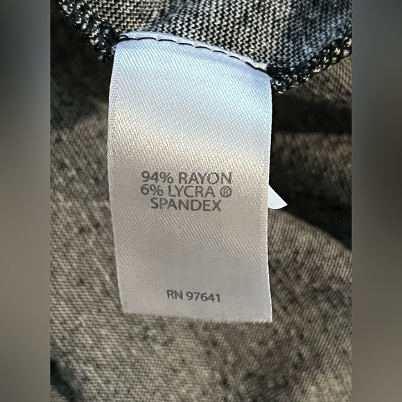 J. Jill Wearever Collection Cardigan Black & White Marbled Hook & Eye Size Large - Picture 12 of 13